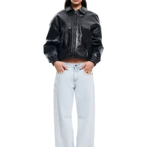 Bomber black square